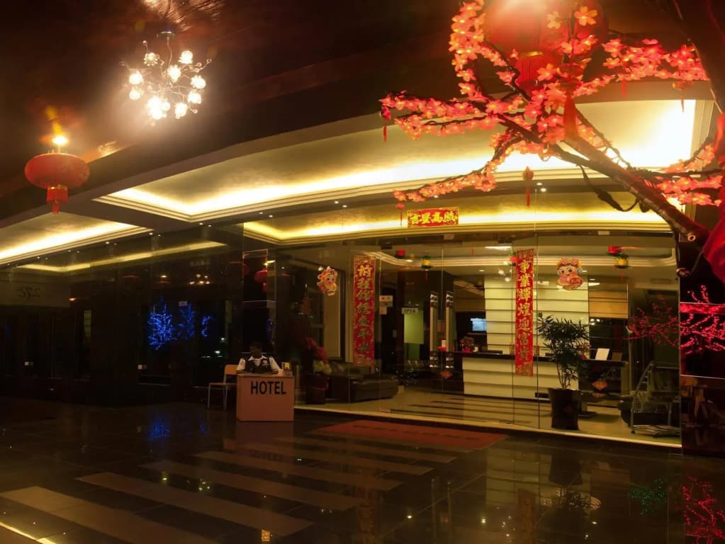 Avantgarde Hotel - photo 1