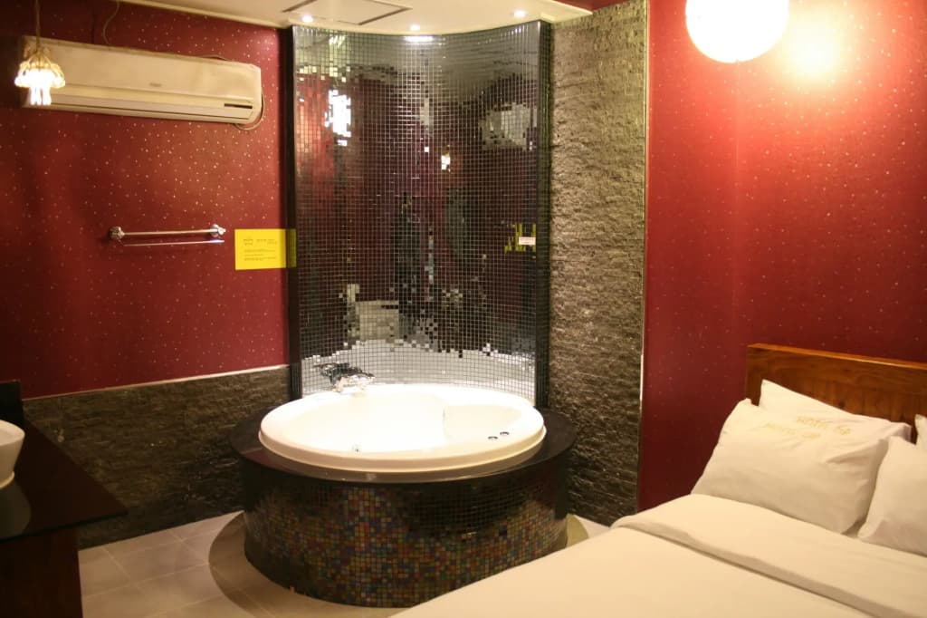 Zip Hotel - photo 8
