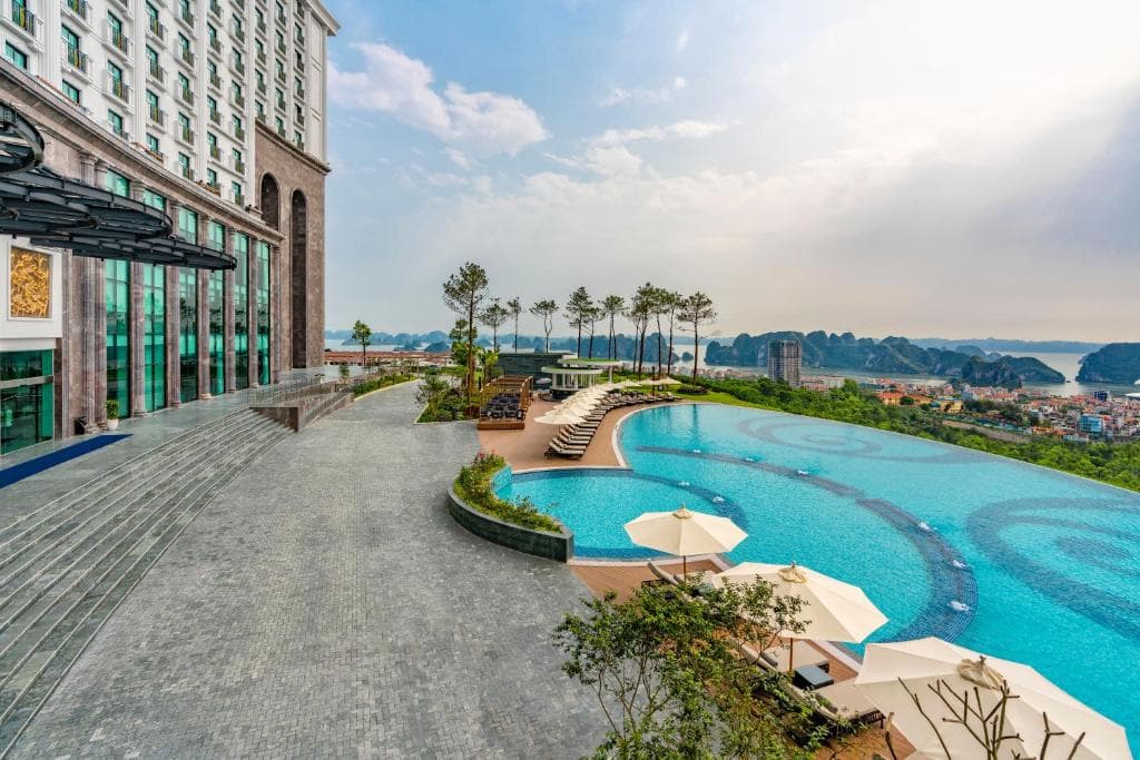 FLC Halong Bay Golf Club & Luxury Resort - photo 22