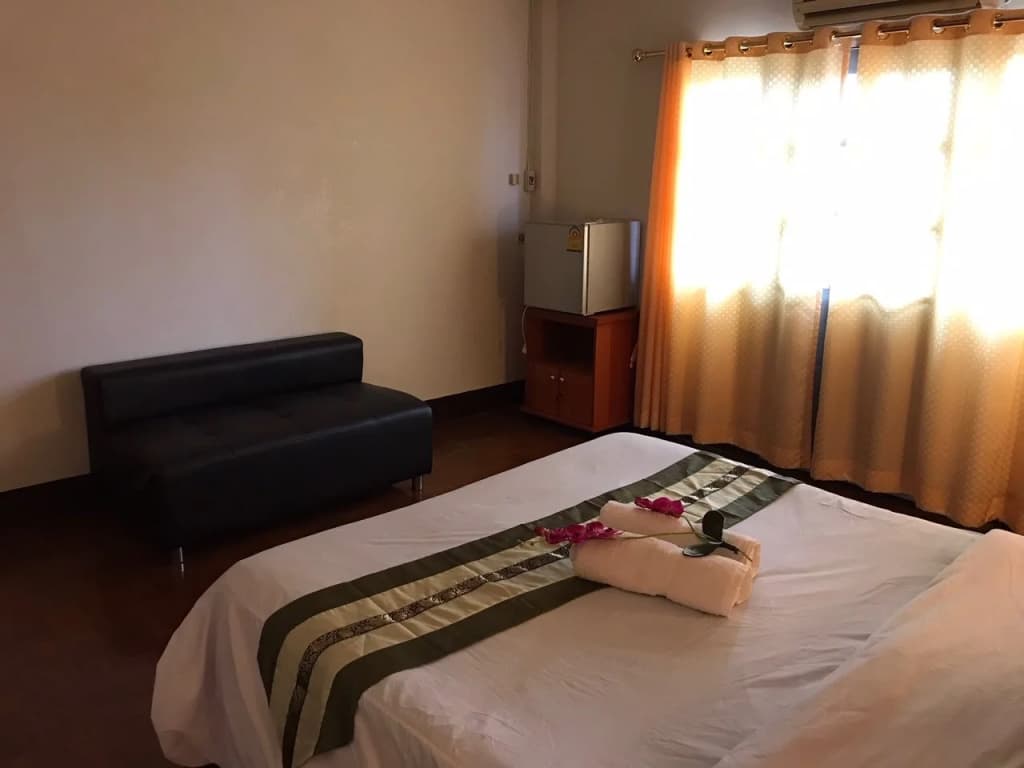 Rohan Guesthouse - photo 2