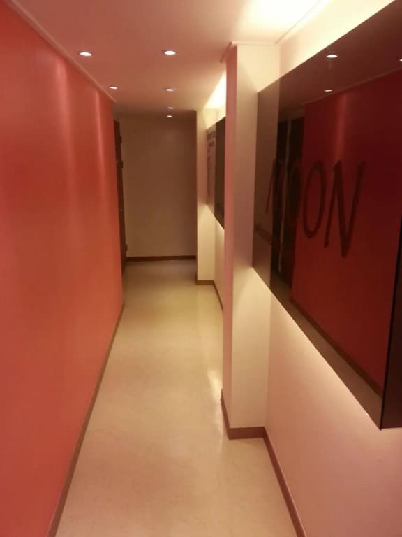 Moon Sun Guesthouse - photo 9