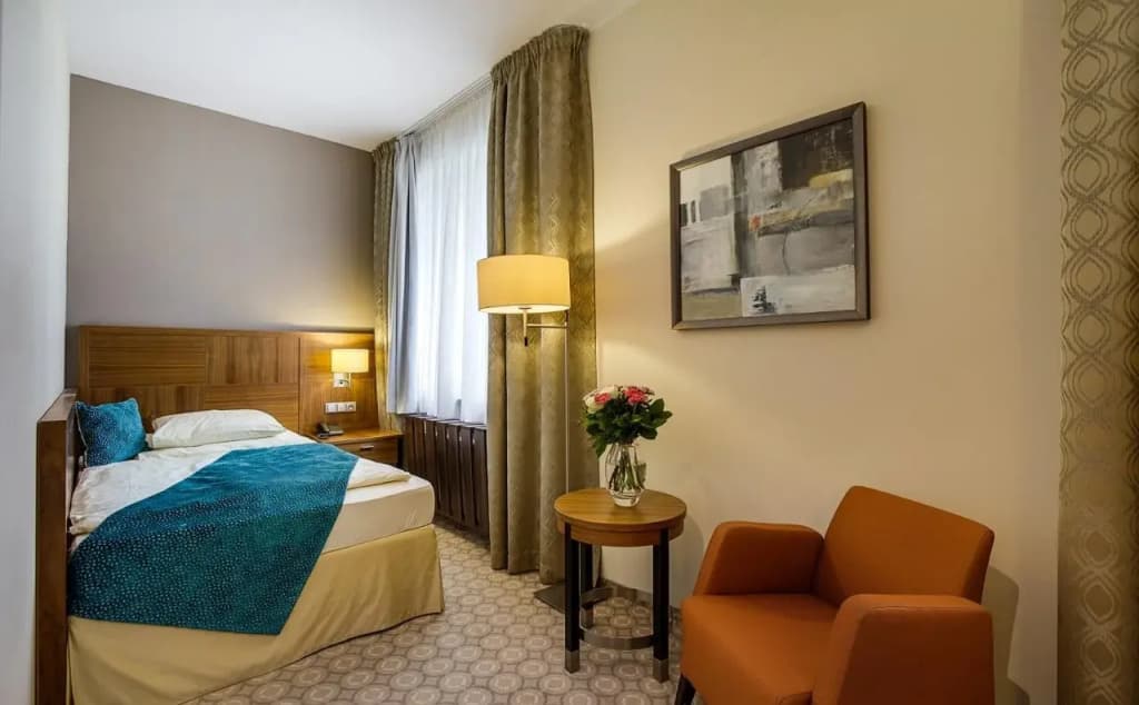 Hotel Silenzio - photo 9