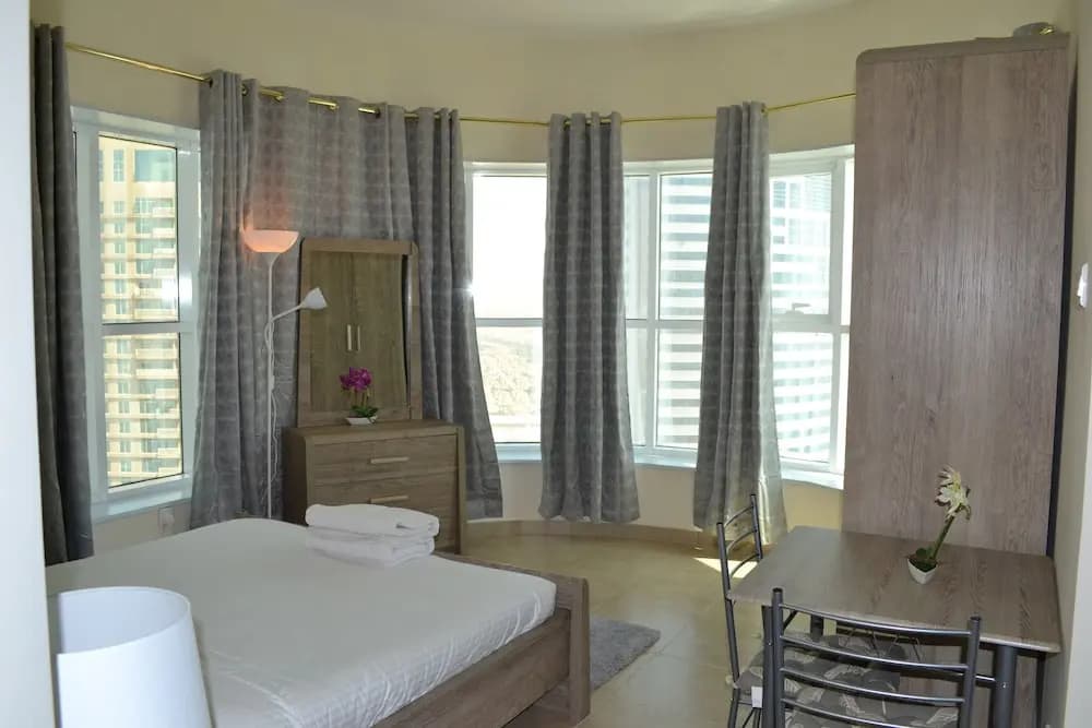 BRK - Modern studio with balcony IN JLT - photo 4