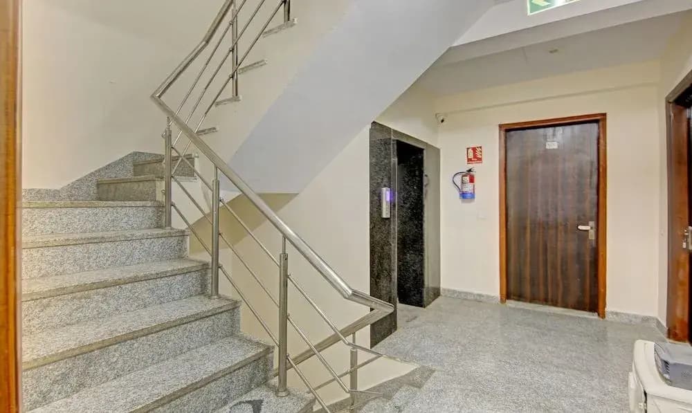 Treebo Trend Dwarka Residency - photo 8