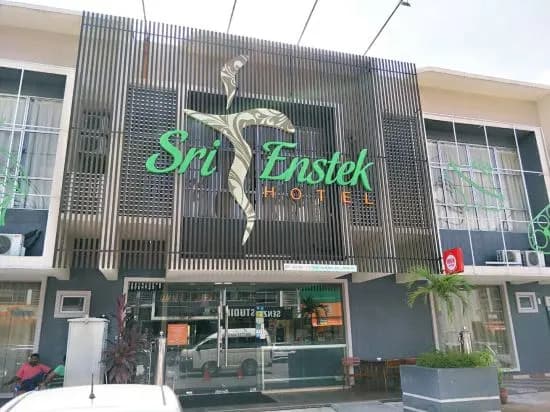 Sri Enstek Hotel Klia, Klia 2 & F1 - photo 1