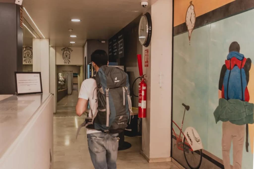 Sun & Moon Hostel - photo 17