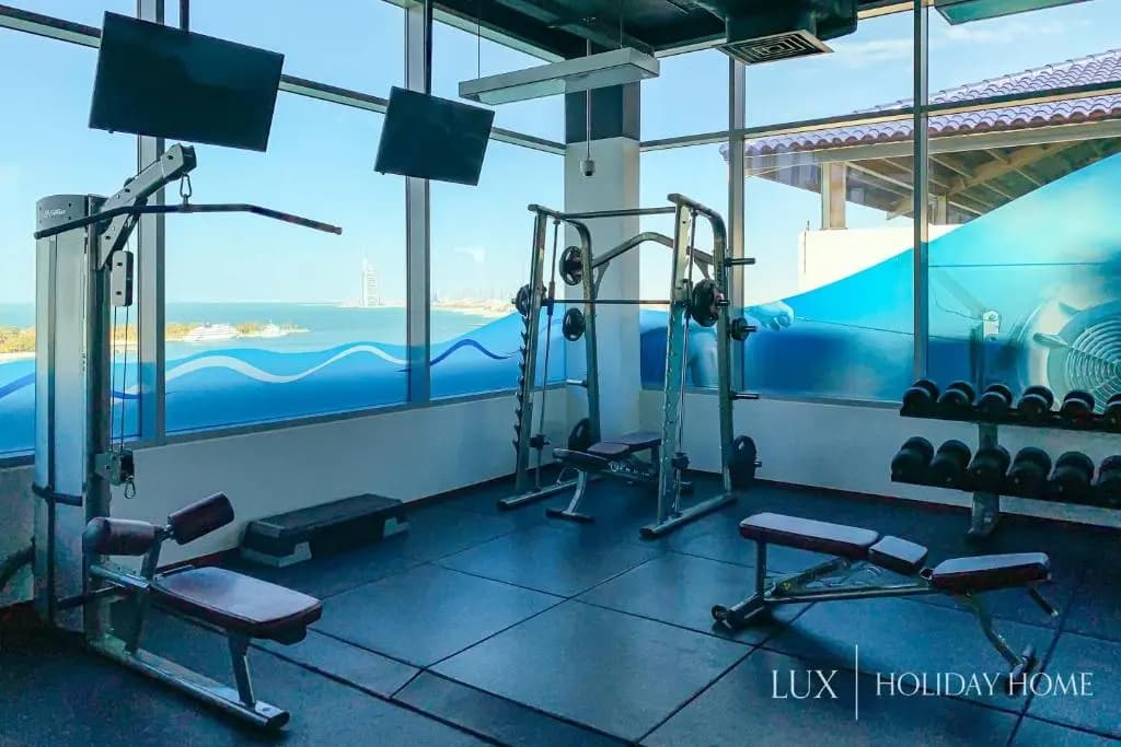 LUX - Opulent Island Suite Burj Khalifa View 1 - photo 15