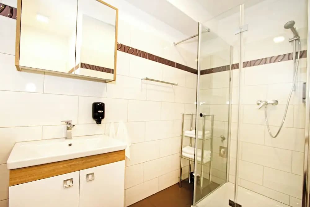 Christiano Apartments - photo 32