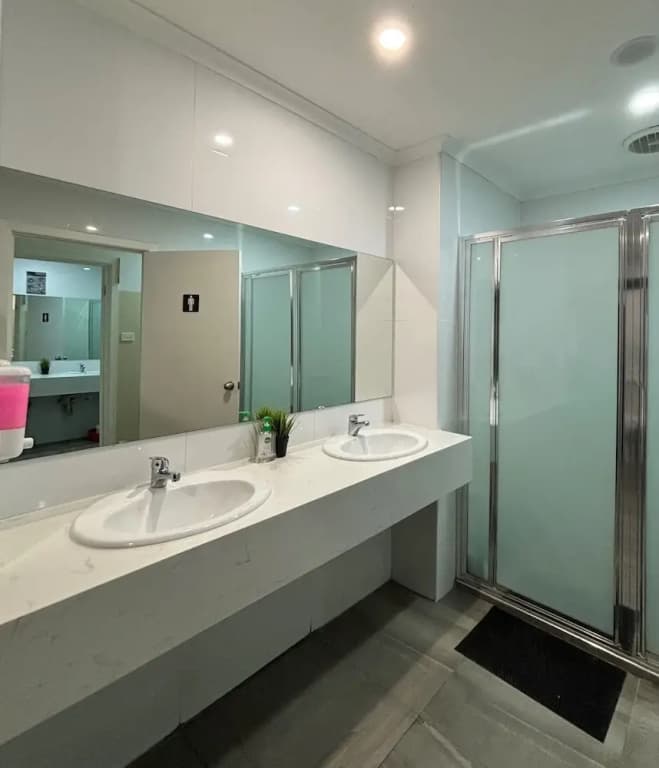 St Kilda Accommodation - Hostel - photo 8