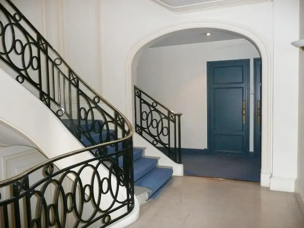 Parisian Home - Appartements Grand Boulevards, Musée Grevin - photo 9