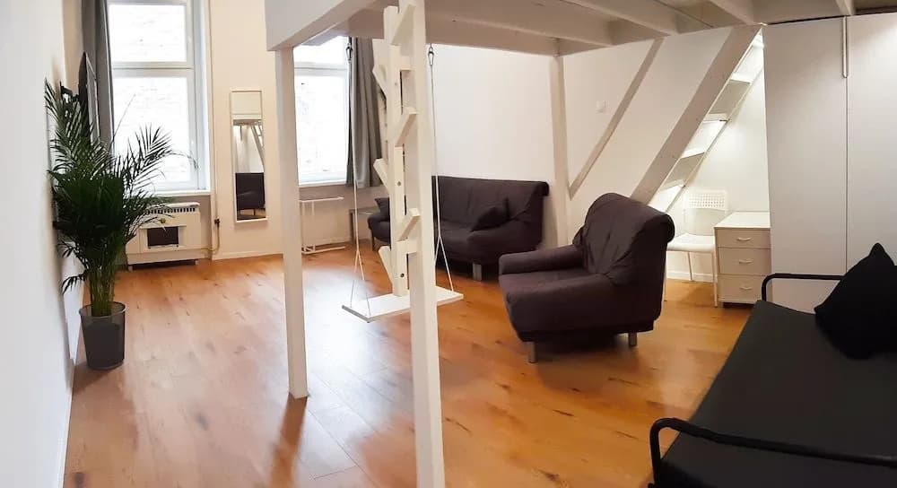 Bright Side Apartment - photo 5
