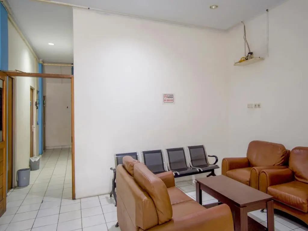 OYO 3754 Prosperity Mansion - photo 12