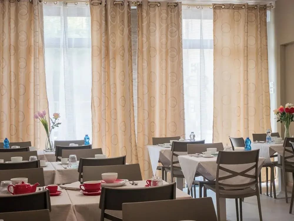 Hotel RB - photo 17