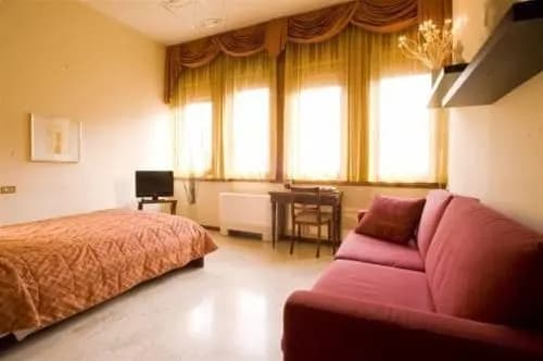 Residence Corso Italia - photo 2