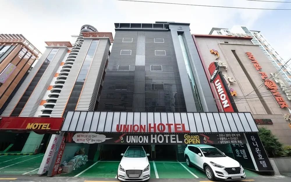 Union Hotel - photo 1