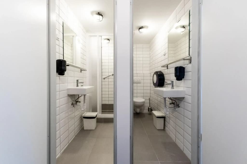 Adagio Hostel Basilica - photo 8