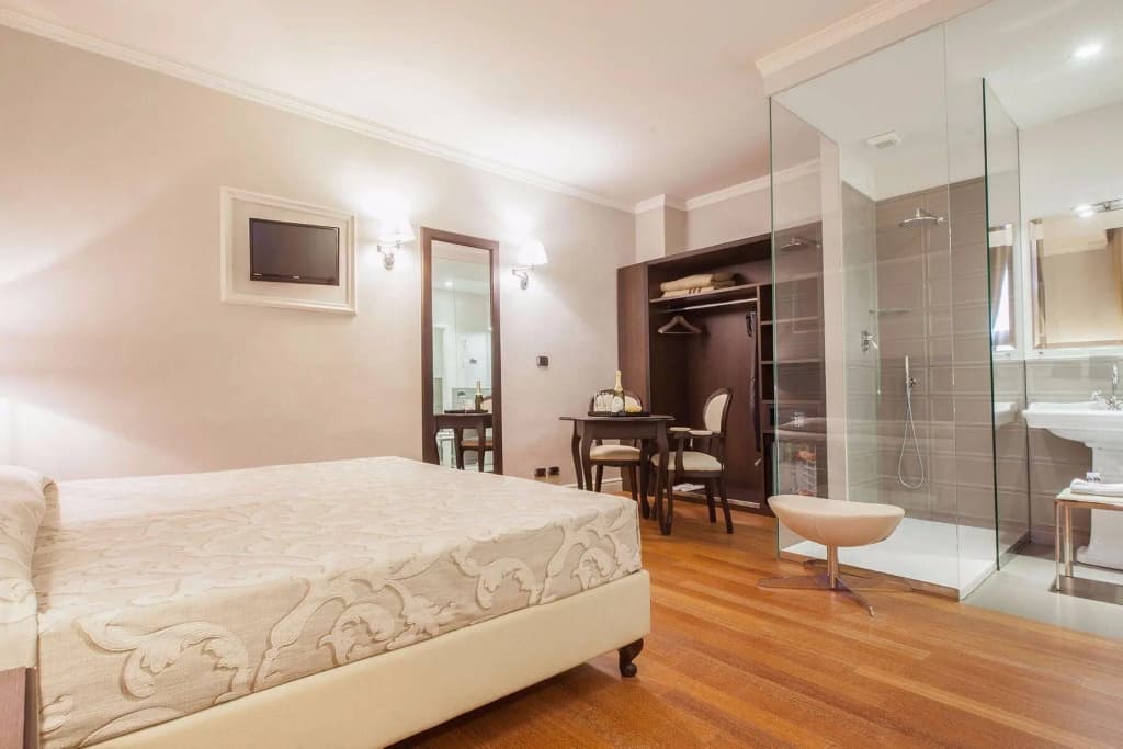 Hotel Lombardia - photo 1