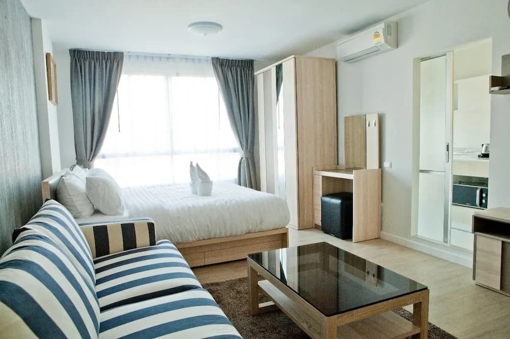 Baan Peang Ploen A712 by Huahin Holiday Condo - photo 2