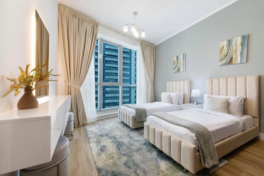 High-floor Trendy Apt w Marina Palm Ocean Vws - photo 19