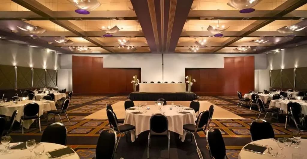 Van der Valk Hotel Paris CDG Airport - photo 21