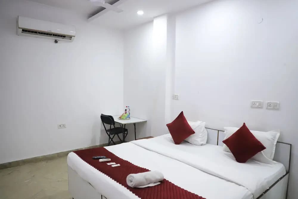 Pearl Residency Inn - photo 12