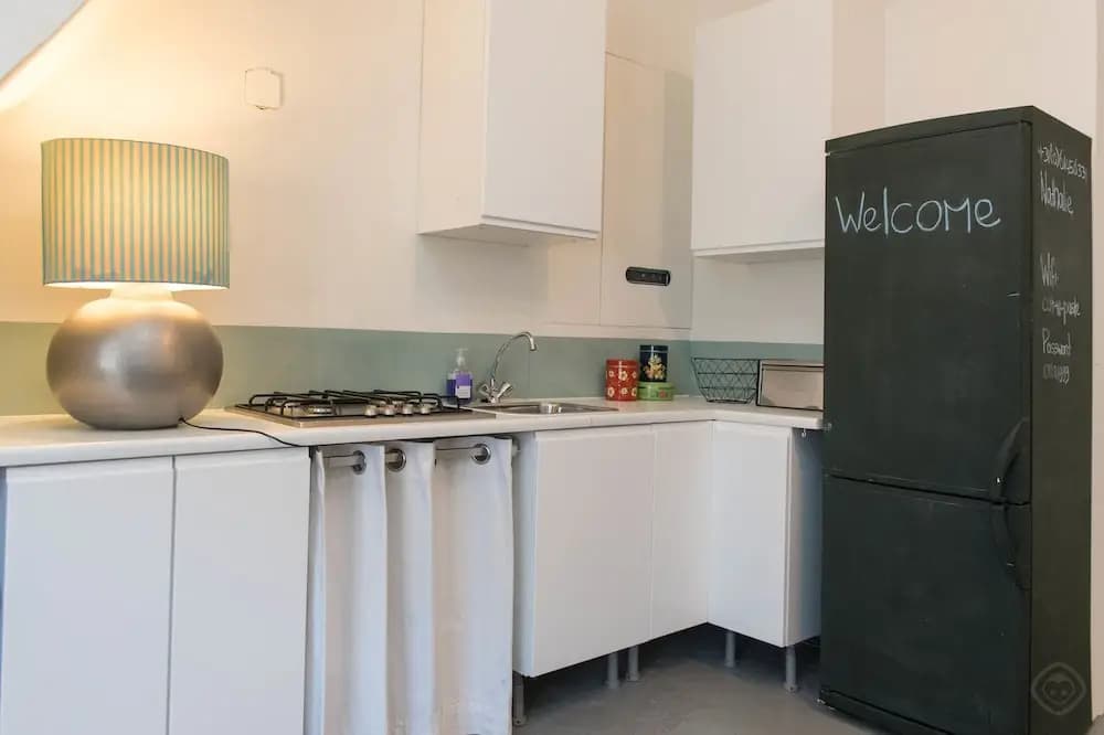 Authentic West Apartment - photo 14
