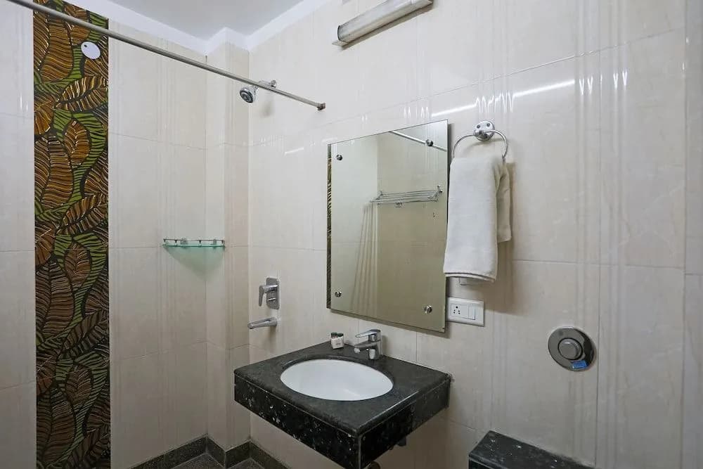 OYO 625 Dev Palace - photo 7