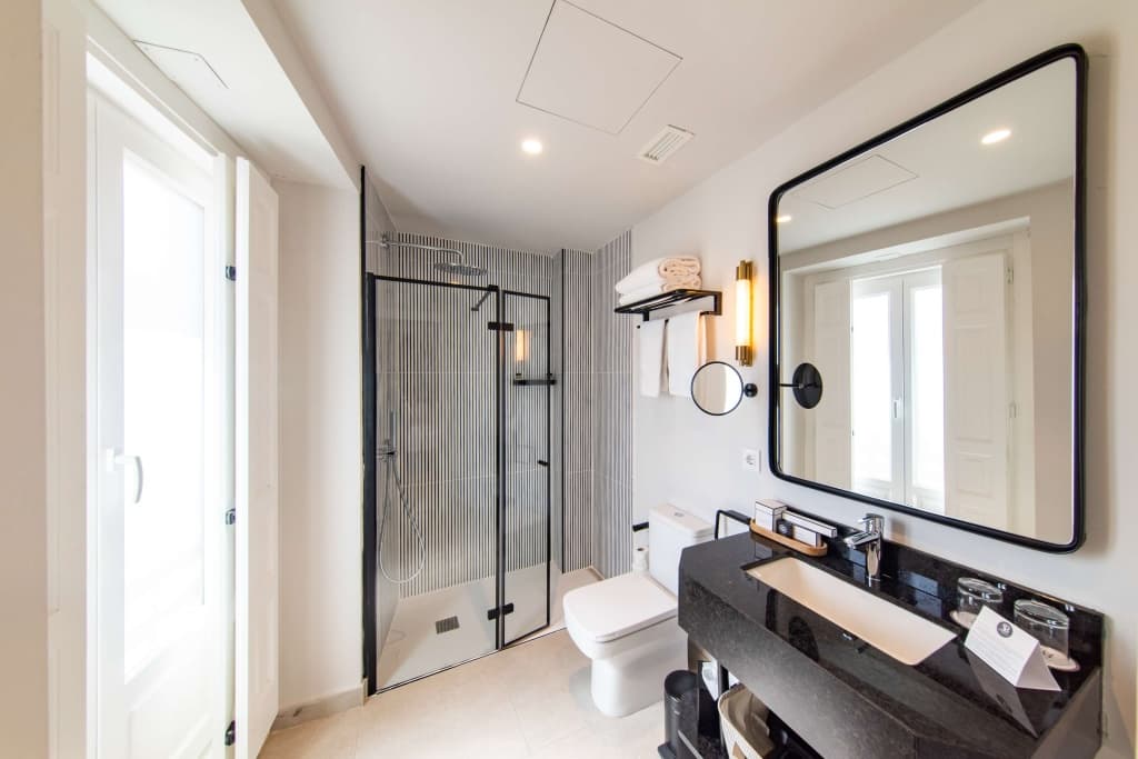Soho Boutique Opera Hotel - photo 10