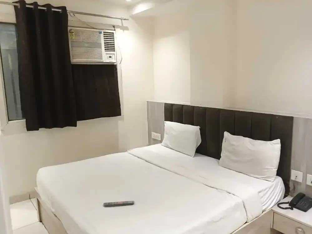 Hotel Red Chilly Adarsh Nagar - photo 3