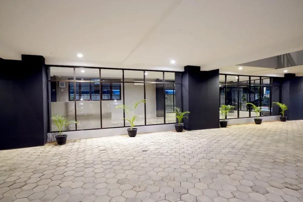 Dparagon Kebon Jeruk - photo 1
