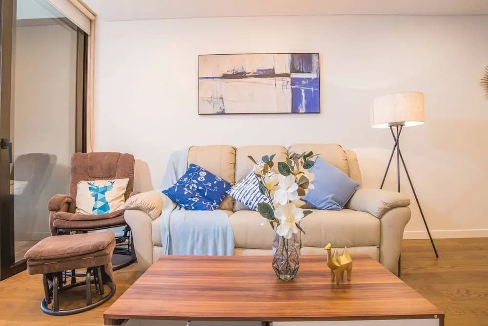 Modern 2bed2bath APT at Neutral Bayparking+wifi - main photo