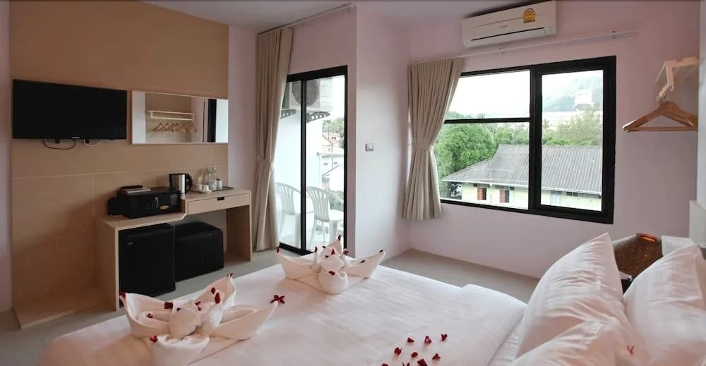 My Hotel Too - photo 5