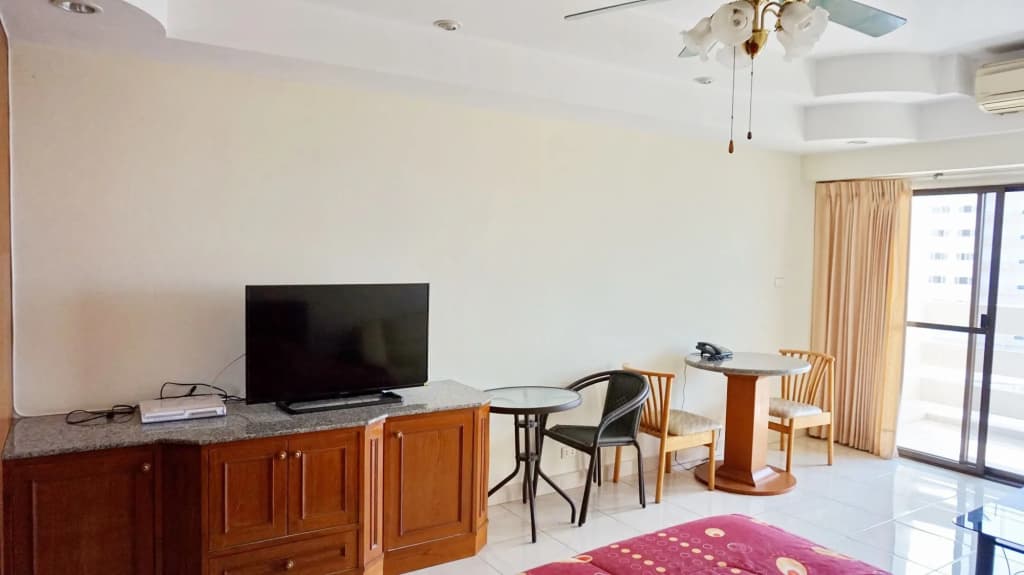 Yensabai Condotel - photo 25