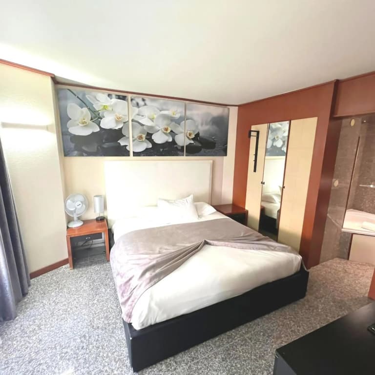 Goldstar Resort Hotel - photo 32