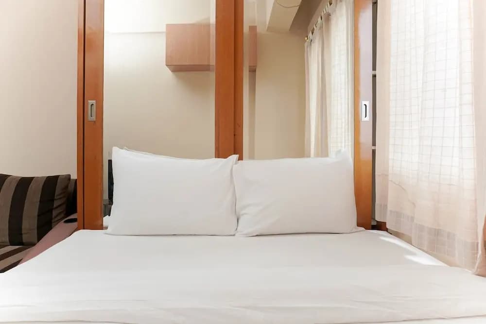 Modern Studio Apartment @ City Park - photo 5