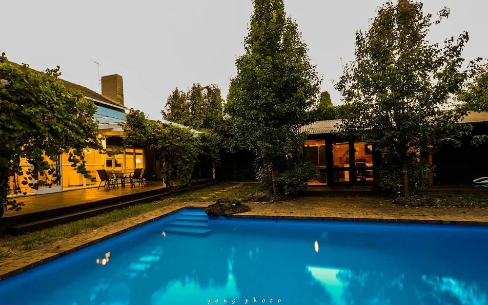 Inner Melbourne Luxury Holiday House - photo 14