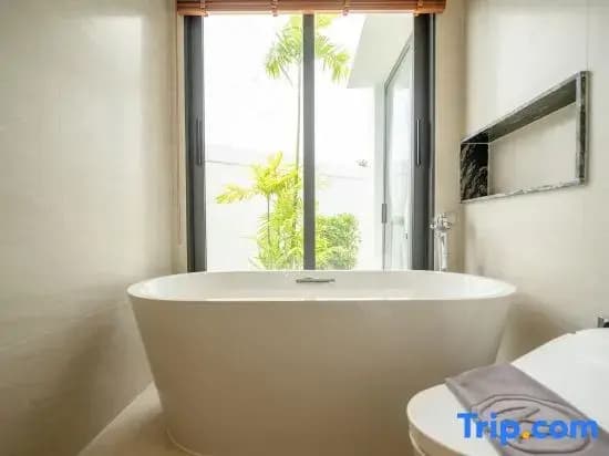 4 Bedroom villa Chalong - photo 1
