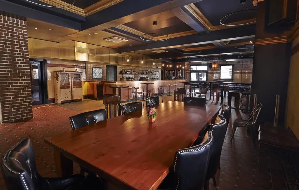 Annandale Hotel - photo 11
