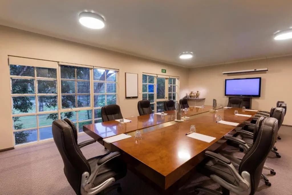 Eltham Gateway Hotel - photo 14