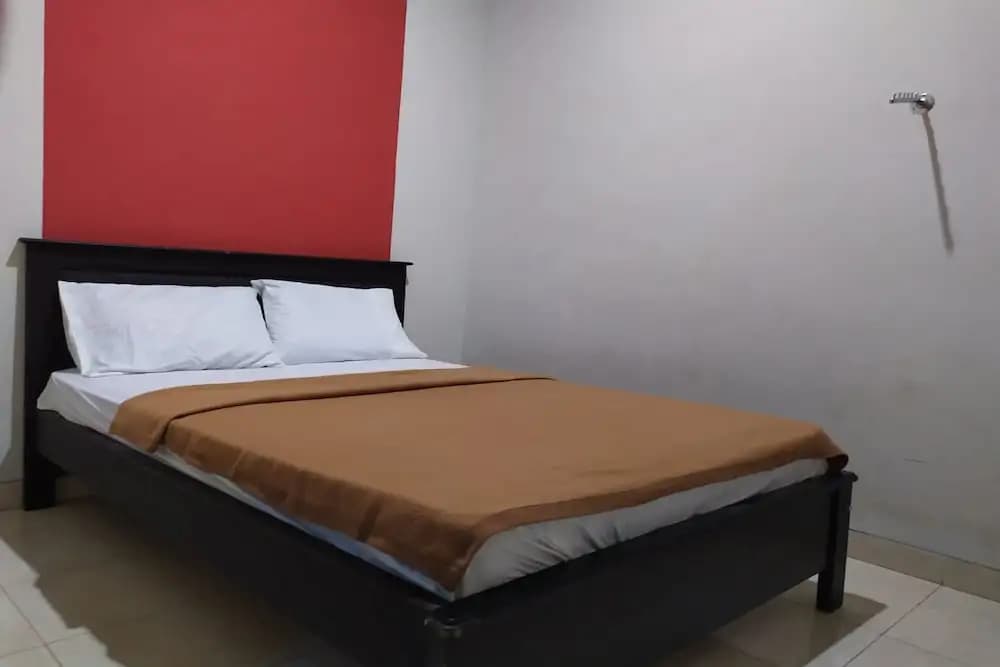 OYO 2654 Yulia Guesthouse Near Kopi Bajawa Flores NTT Tebet - photo 6