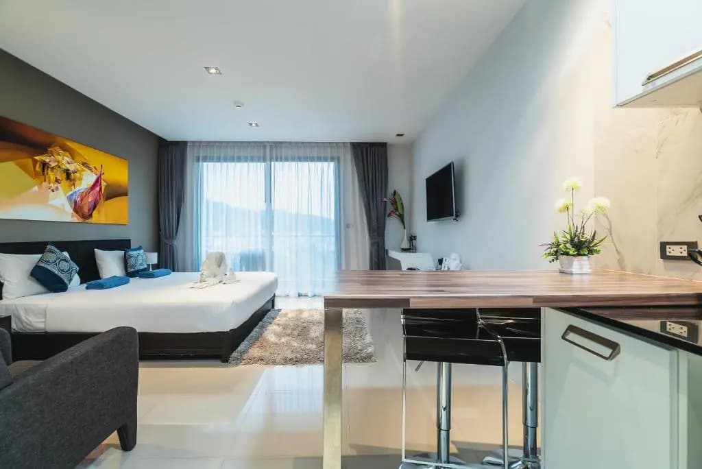 Emerald Terrace Apartments by Lofty - main photo