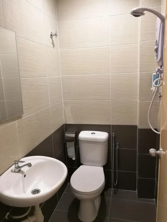First Guest House Cheras - photo 9