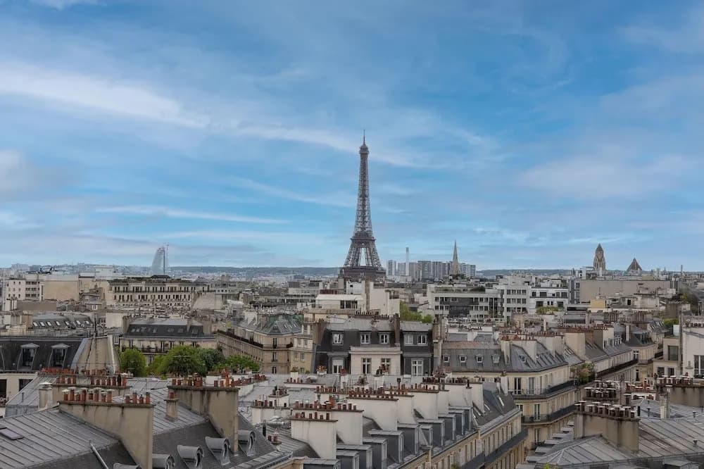 Stylish 1BR Parc Monceau Retreat - photo 13