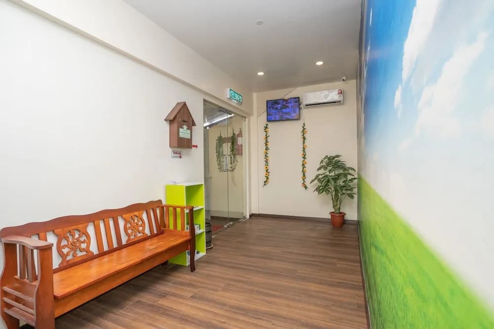 OYO 89410 Z&H Homestay - photo 11