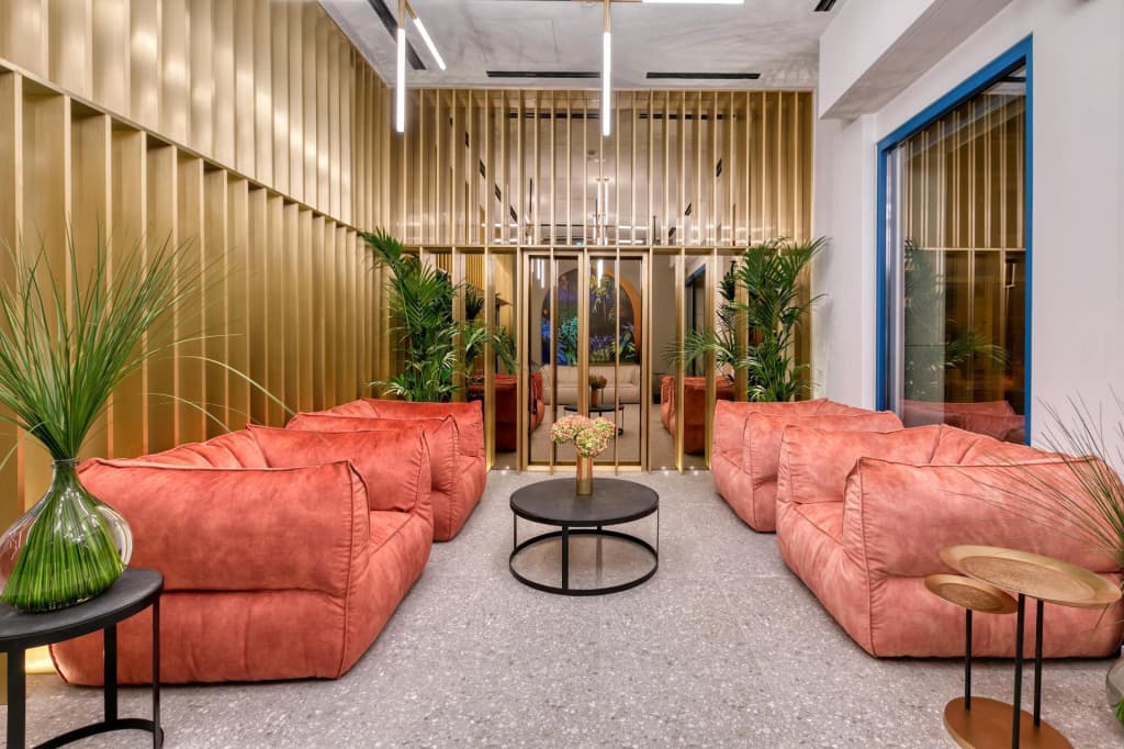 Bob W Eolou Hotel - photo 2