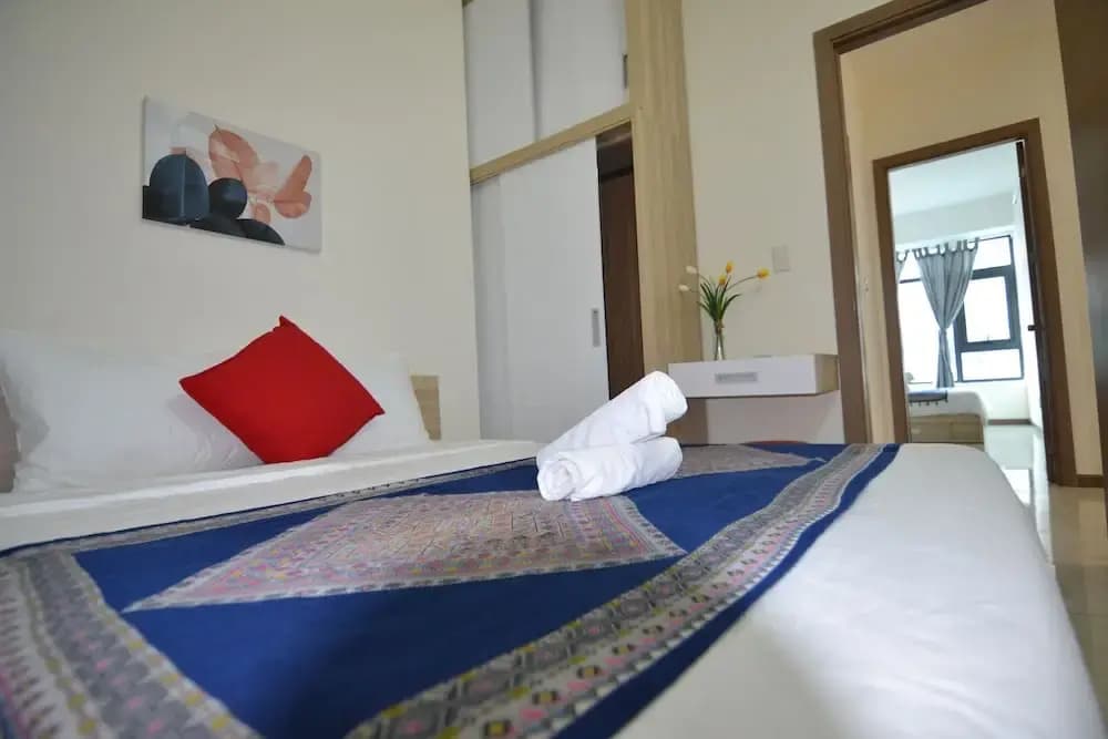 The Crystal Apartment - photo 26