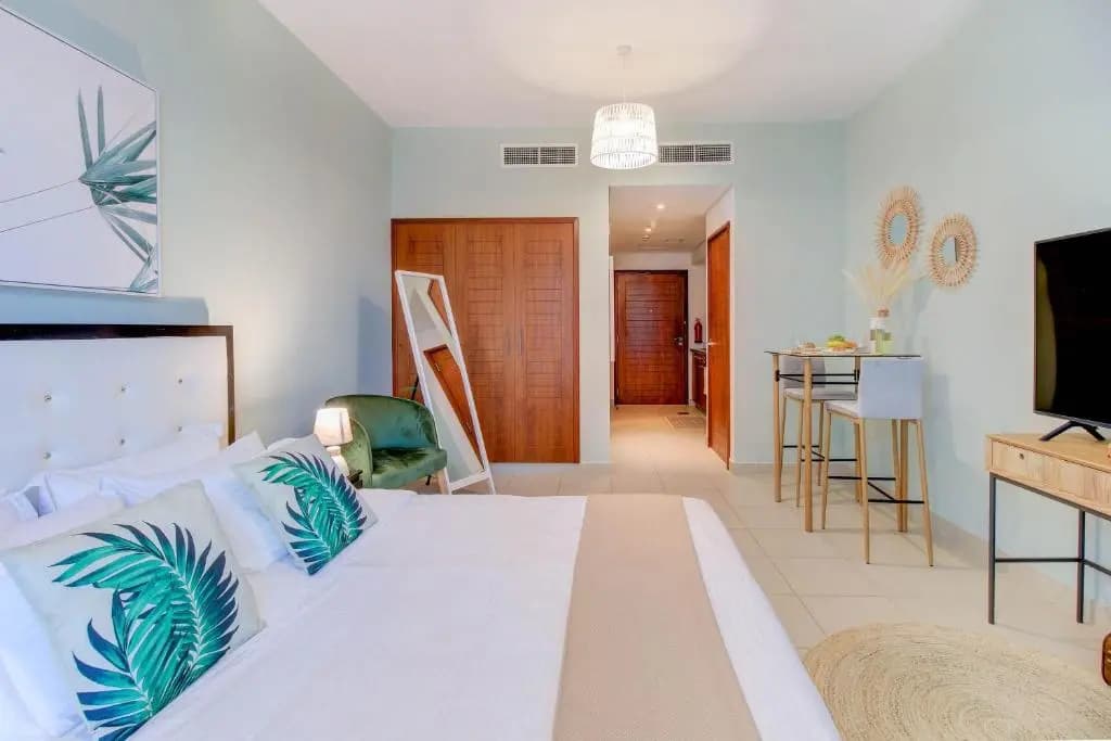 Durrani Homes - Luxurious Studio near Dubai Mall with pool view - photo 3