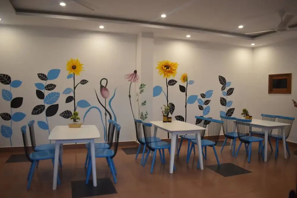 V.I.P's House 2 - photo 17