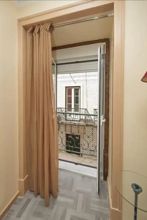 Carmo Apartment - photo 13
