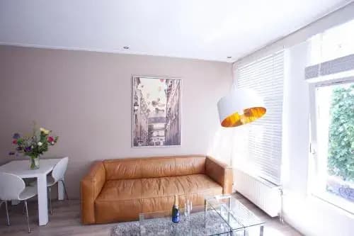 City Center Apartment - photo 1